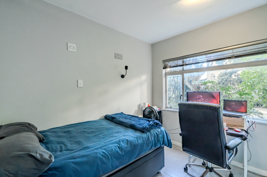 1 Bedroom Property for Sale in Three Anchor Bay Western Cape